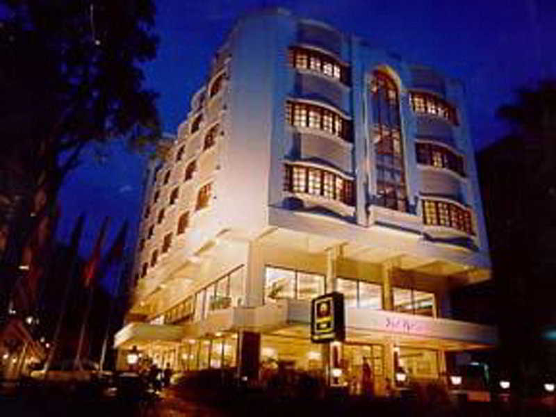 Comfort Inn Vijay Residency Bangalore Exterior photo